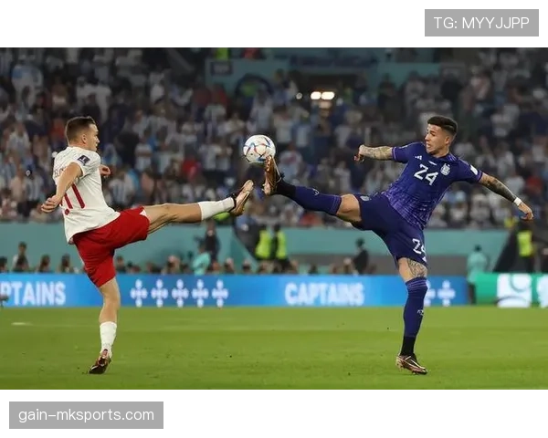 恩佐如何通过组织调度掌控比赛节奏