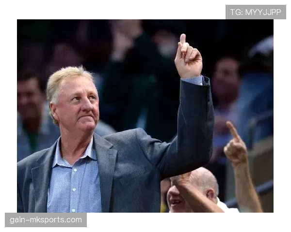 拉里·伯德连续季后赛关键投篮命中率显著高于队友彰显领袖气质